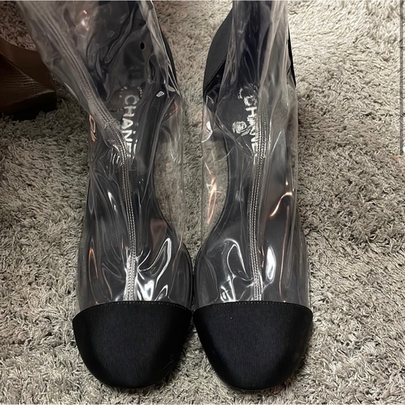 Channel Rainboots - Picture 1 of 16